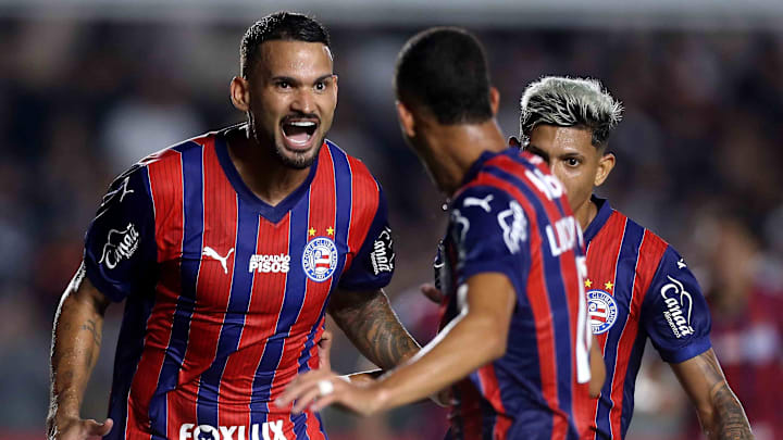 Willian José marcou o gol da vitória do Bahia na Vila Belmiro