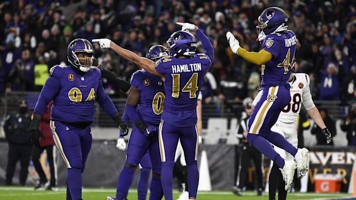 Nov 27, 2025; Baltimore, Maryland, USA; Baltimore Ravens safety Kyle Hamilton (14) reacts against the Cincinnati Bengals during the first half at M&T Bank Stadium. Mandatory Credit: Tommy Gilligan-Imagn Images Nov 27, 2025; Baltimore, Maryland, USA; Baltimore Ravens safety Kyle Hamilton (14) reacts against the Cincinnati Bengals during the first half at M&T Bank Stadium. Mandatory Credit: Tommy Gilligan-Imagn Images