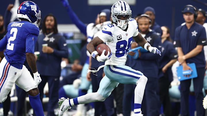 Dallas Cowboys wide receiver CeeDee Lamb runs with the ball against the New York Giants.
