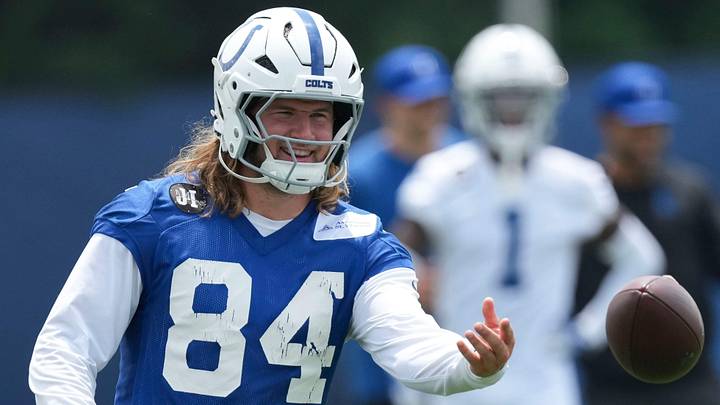 Indianapolis Colts tight end Tyler Warren (84) throws a ball during the team’s veteran minicamp Tuesday, June 9, 2026, at the Indiana Farm Bureau Football Center in Indianapolis. Indianapolis Colts tight end Tyler Warren (84) throws a ball during the team’s veteran minicamp Tuesday, June 9, 2026, at the Indiana Farm Bureau Football Center in Indianapolis.