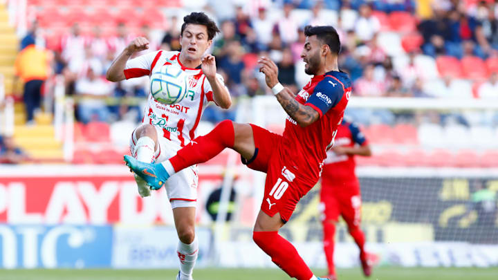 Necaxa v Chivas. Necaxa v Chivas.