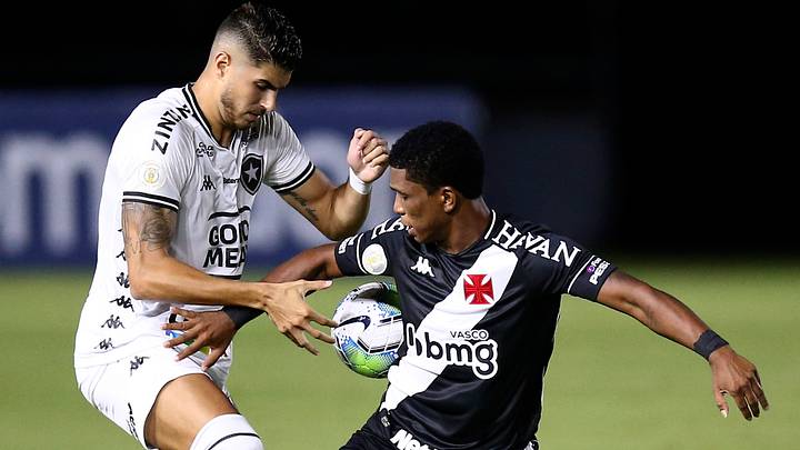 Vasco e Botafogo duelam neste domingo (07). Vasco e Botafogo duelam neste domingo (07).