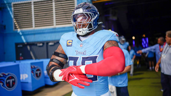 Tennessee Titans defensive tackle Jeffery Simmons (98)