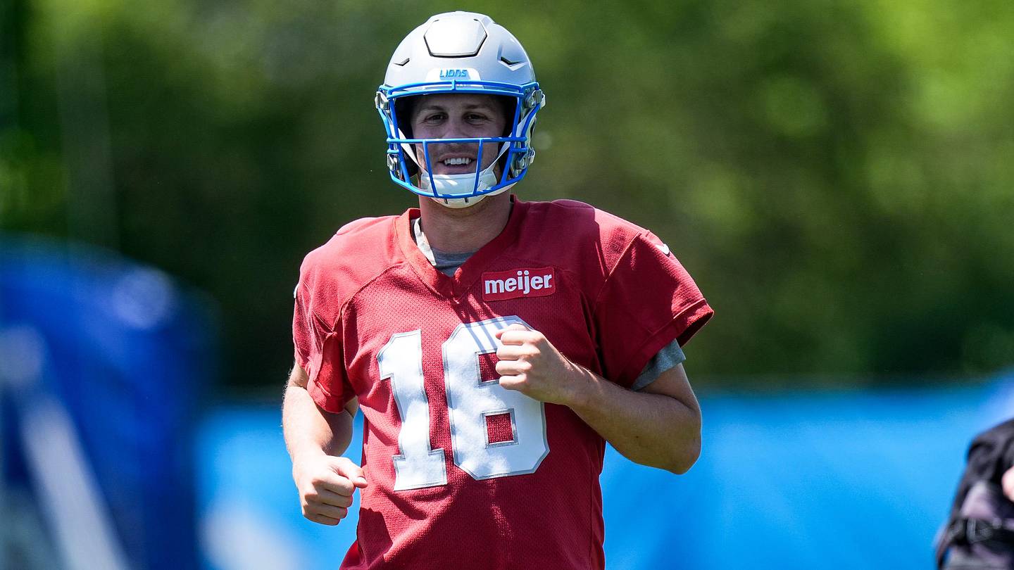 Jared Goff is finally being projected as a top candidate for NFL's biggest award