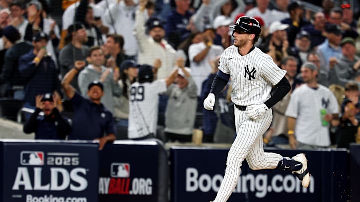 Oct 8, 2025; Bronx, New York, USA; New York Yankees third baseman Ryan McMahon (19) hits a solo home run during the third inning against the Toronto Blue Jays during game four of the ALDS round for the 2025 MLB playoffs at Yankee Stadium. Mandatory Credit: Vincent Carchietta-Imagn Images Oct 8, 2025; Bronx, New York, USA; New York Yankees third baseman Ryan McMahon (19) hits a solo home run during the third inning against the Toronto Blue Jays during game four of the ALDS round for the 2025 MLB playoffs at Yankee Stadium. Mandatory Credit: Vincent Carchietta-Imagn Images