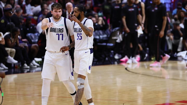 Dallas Mavericks, Luka Doncic, Derrick Jones Jr.