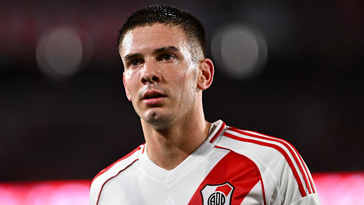 Franco Mastantuono se rapproche du Real Madrid. Franco Mastantuono se rapproche du Real Madrid.