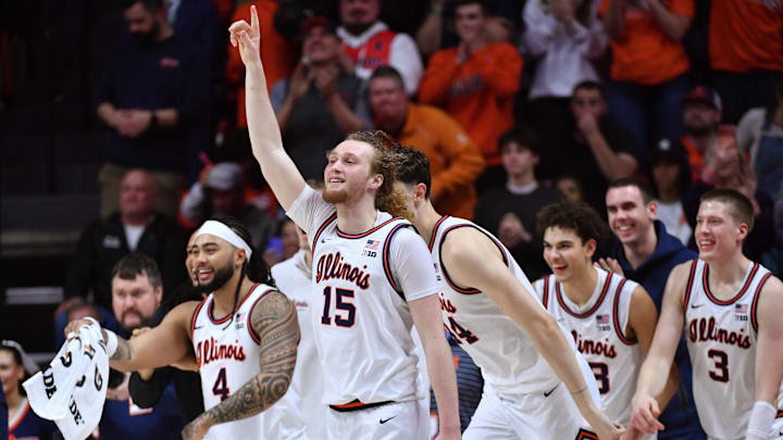 Mar 3, 2026; Champaign, Illinois, USA; Illinois Fighting Illini players celebrate their 80-54 win against the Oregon Ducks during the second half at State Farm Center. Mandatory Credit: Ron Johnson-Imagn Images Mar 3, 2026; Champaign, Illinois, USA; Illinois Fighting Illini players celebrate their 80-54 win against the Oregon Ducks during the second half at State Farm Center. Mandatory Credit: Ron Johnson-Imagn Images