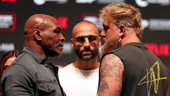 Mike Tyson y Jake Paul tuvieron varios momentos tensos en la rueda de prensa de su pelea
