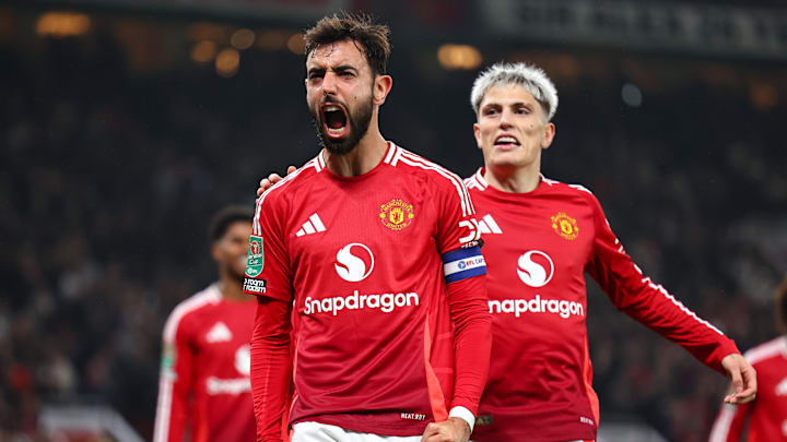 Manchester United goleou o Leicester em seu primeiro jogo sem Erik ten Hag