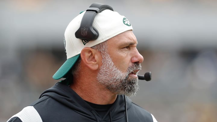 Ulbrich takes over the Jets, who are 2-3 with a huge AFC East showdown Monday night against the Bills.