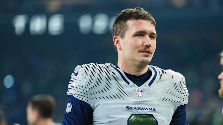 Los Angeles Rams v Seattle Seahawks