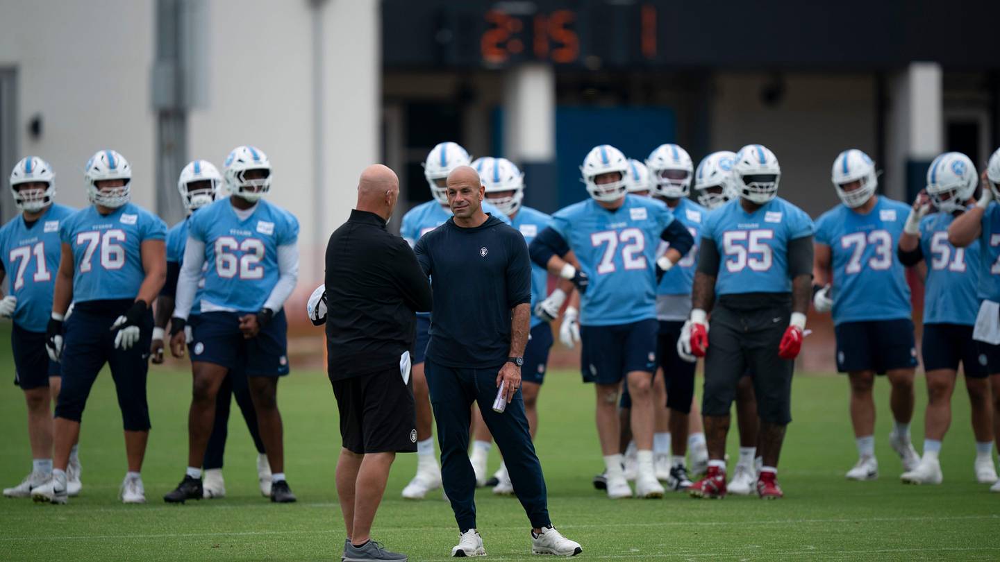 Robert Saleh's First Preseason with Titans will be