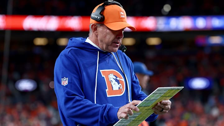 Las Vegas Raiders v Denver Broncos Las Vegas Raiders v Denver Broncos