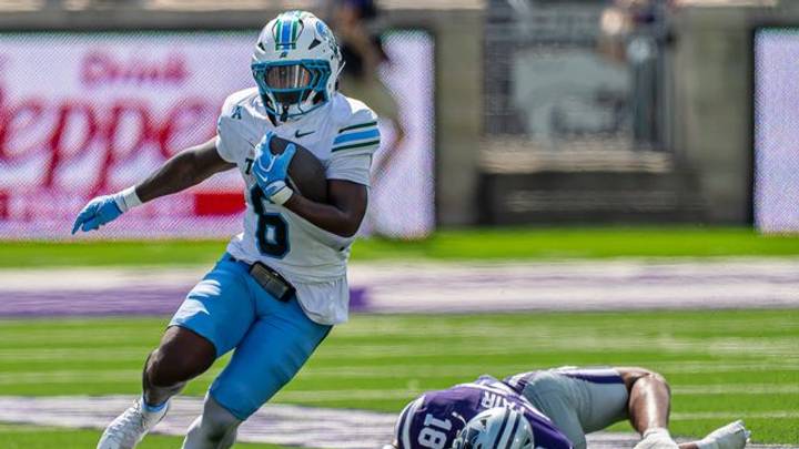 Tulane RB Johnnie Daniels breaks free vs K-State Tulane RB Johnnie Daniels breaks free vs K-State