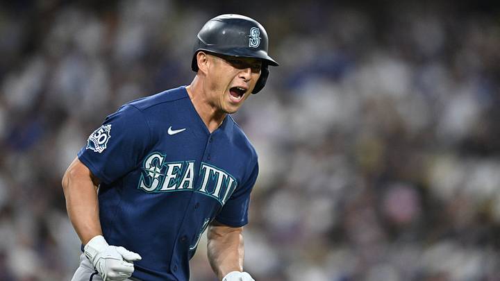 Jul 28, 2026; Los Angeles, California, USA; Seattle Mariners designated hitter Rob Refsnyder (30) reacts after hitting a two-run home run during the fourth inning against the Los Angeles Dodgers at Dodger Stadium. Mandatory Credit: William Liang-Imagn Images Jul 28, 2026; Los Angeles, California, USA; Seattle Mariners designated hitter Rob Refsnyder (30) reacts after hitting a two-run home run during the fourth inning against the Los Angeles Dodgers at Dodger Stadium. Mandatory Credit: William Liang-Imagn Images