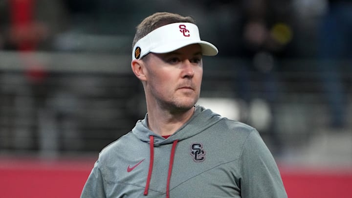 Dec 2, 2022; Las Vegas, NV, USA; Southern California Trojans head coach Lincoln Riley reacts in the first half of the Pac-12 Championship against the Utah Utes at Allegiant Stadium. 