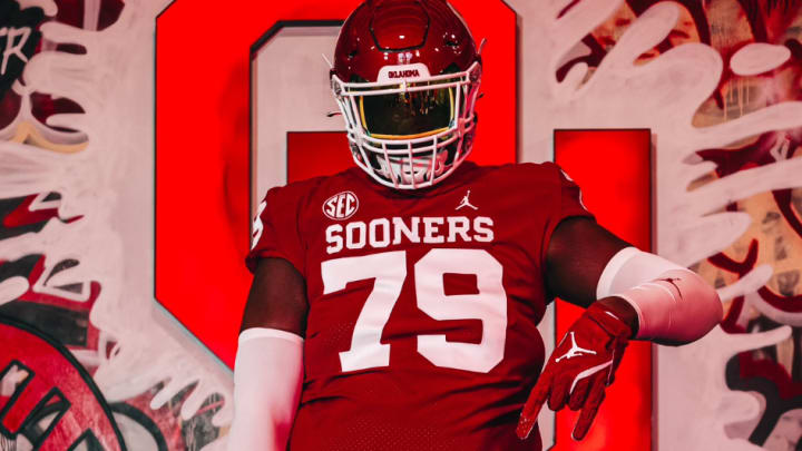 2025 OL Lamont Rogers 2025 OL Lamont Rogers