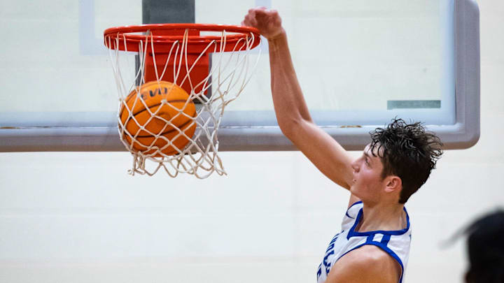 Arnold senior Alex Steen dunks in the second half. Bay High hosted Arnold in a boys basketball game Friday, February 4, 2022.

002 020422 Arnold At Bay Boys Bb