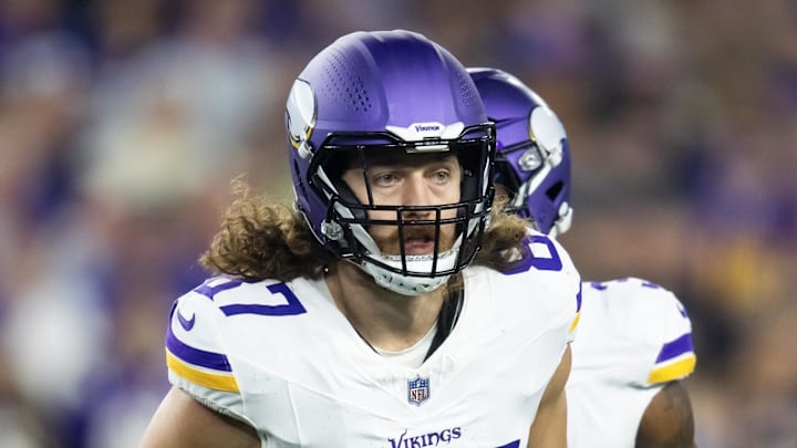 Jan 13, 2025; Glendale, AZ, USA; Minnesota Vikings tight end T.J. Hockenson (87) against the Los Angeles Rams during an NFC wild card game at State Farm Stadium. Mandatory Credit: Mark J. Rebilas-Imagn Images