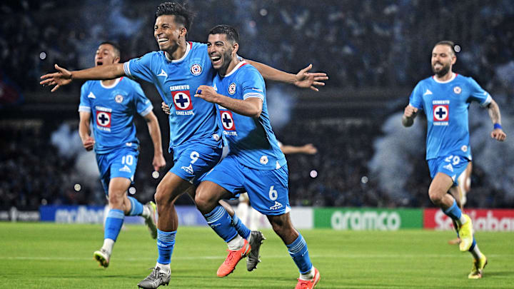 TOPSHOT-FBL-CONCACAF-CHAMPIONS-CRUZ AZUL-TIGRES