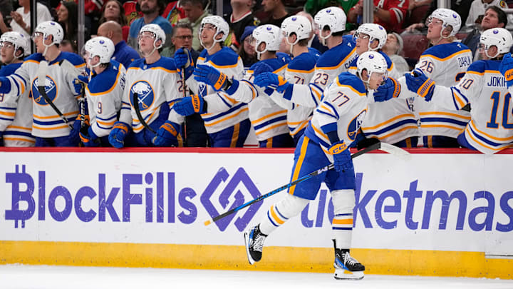 Buffalo Sabres v Chicago Blackhawks