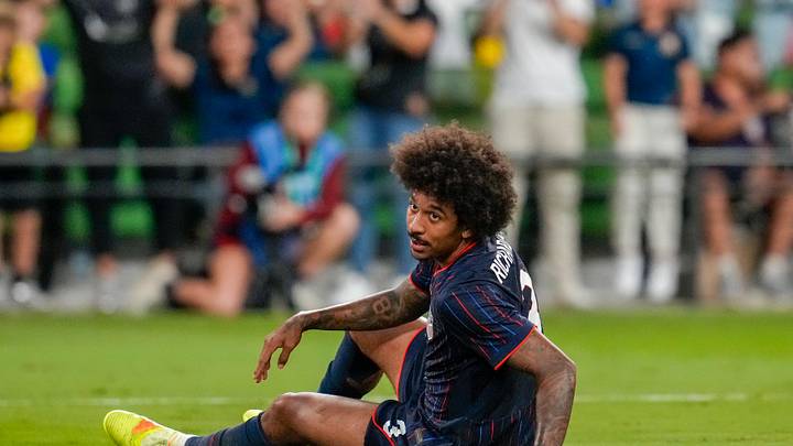 Oct 10, 2025; Austin, Texas, USA; United States defender Chris Richards (3) looks toward the net after a goal scored by Ecuador in the first half at Q2 Stadium. Mandatory Credit: Scott Coleman-Imagn Images Oct 10, 2025; Austin, Texas, USA; United States defender Chris Richards (3) looks toward the net after a goal scored by Ecuador in the first half at Q2 Stadium. Mandatory Credit: Scott Coleman-Imagn Images