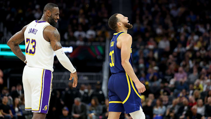 Los Angeles Lakers v Golden State Warriors