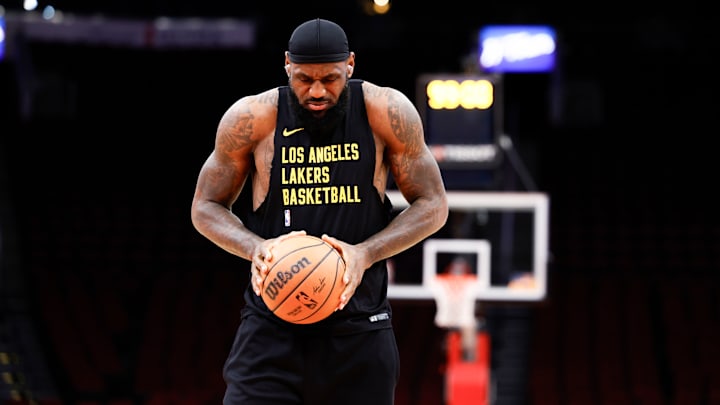 LeBron James no jugará ante Portland este domingo 