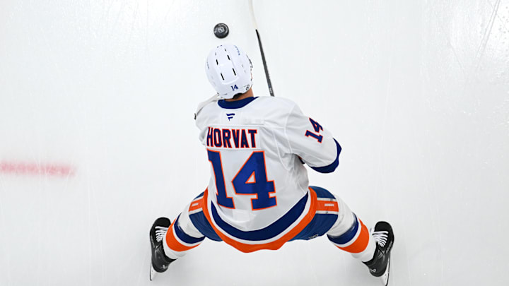 New York Islanders v Columbus Blue Jackets