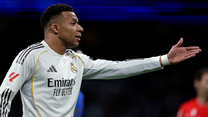 Gegen Real Oviedo wurde Kylian Mbappé erst später eingewechselt Gegen Real Oviedo wurde Kylian Mbappé erst später eingewechselt