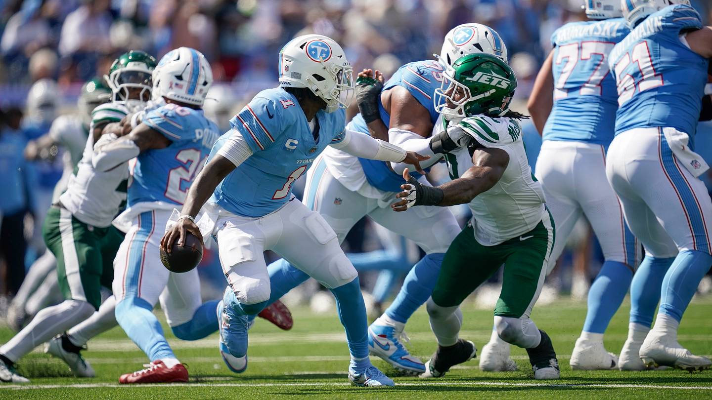 It's Only 1 Week — But Titans' Offensive Philosophy Seems Stubbornly Disappointing