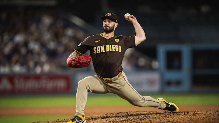 Division Series - San Diego Padres v Los Angeles Dodgers - Game 2