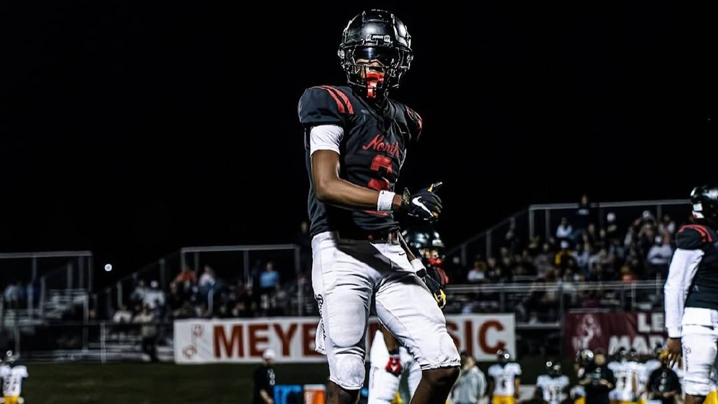 Kansas City Area Wide Receiver Justyn Lindsay Commits to Nebraska