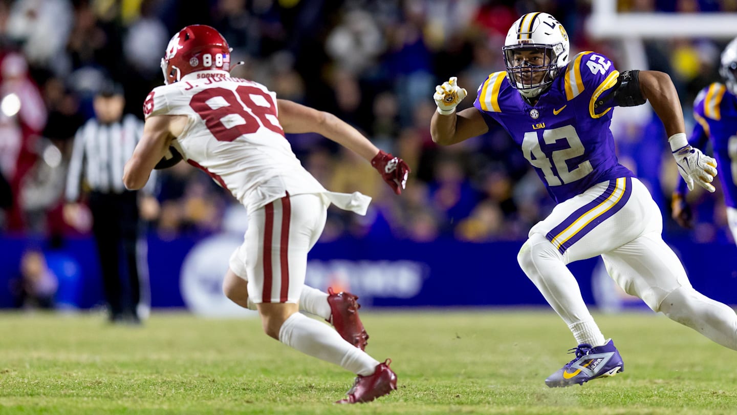 Why This LSU Linebacker Could Get Buried on Depth Chart Next Season