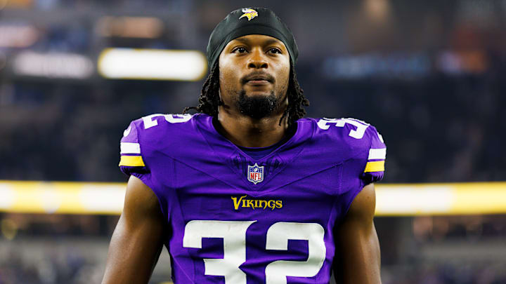 Minnesota Vikings v Los Angeles Rams