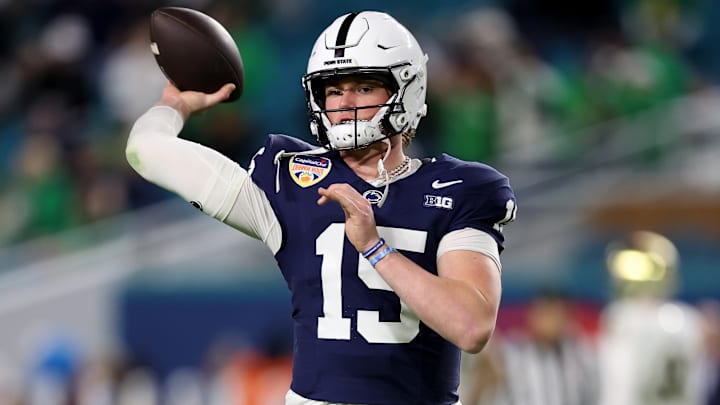 Penn State football quarterback Drew Allar