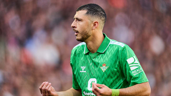 Valencia CF v Real Betis - LaLiga EA Sports
