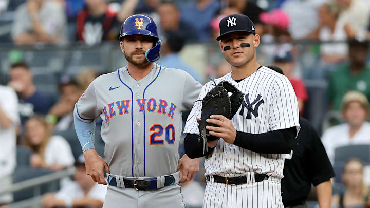 Los Mets y los Yankees podrían intercambiar a sus primera base