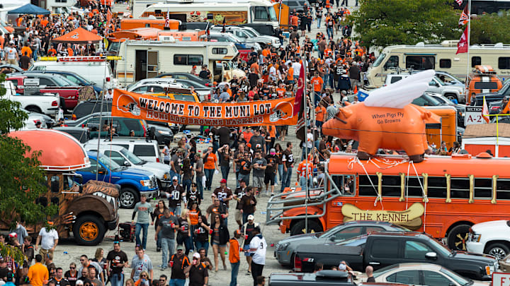 Cleveland Browns Fans Tailgating