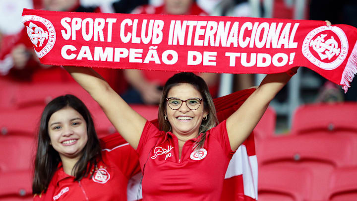 Público deve encher o Gigante para duelo entre Inter e Corinthians