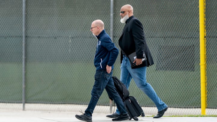 Bruce Meyer sustituyó en el cargo a Tony Clark Bruce Meyer sustituyó en el cargo a Tony Clark