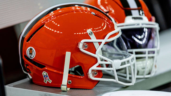 Nov 17, 2024; New Orleans, Louisiana, USA; Detailed view of the Cleveland Browns helmets on a time out against the New Orleans Saints during the first half at Caesars Superdome. Mandatory Credit: Stephen Lew-Imagn Images Nov 17, 2024; New Orleans, Louisiana, USA; Detailed view of the Cleveland Browns helmets on a time out against the New Orleans Saints during the first half at Caesars Superdome. Mandatory Credit: Stephen Lew-Imagn Images