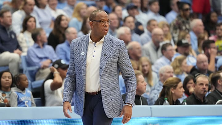 Dec 2, 2023; Chapel Hill, North Carolina, USA;  North Carolina Tar Heels head coach Hubert Davis