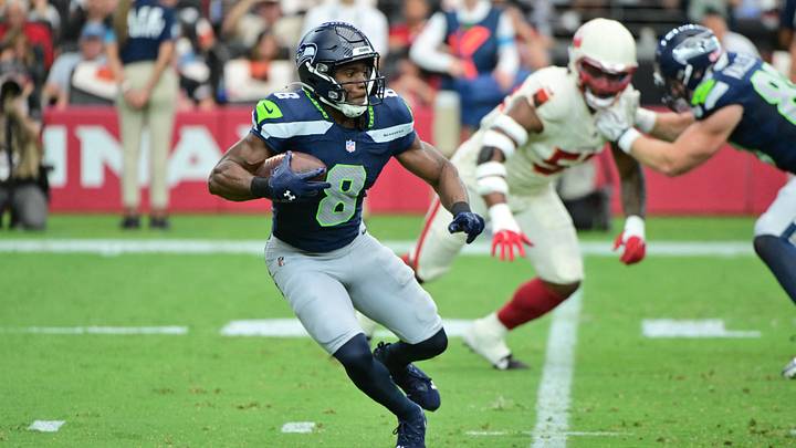 Seattle Seahawks running back Jadarian Price. Seattle Seahawks running back Jadarian Price.