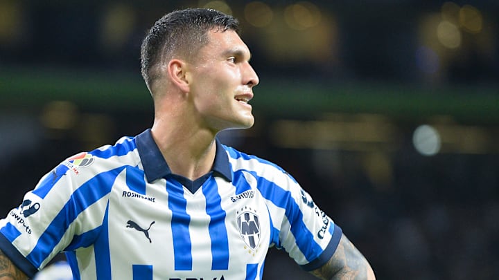 Con tres anotaciones en tres juegos, el delantero estadounidense Brandon Vázquez ha respondido rápido a las exigencias de Rayados. Con tres anotaciones en tres juegos, el delantero estadounidense Brandon Vázquez ha respondido rápido a las exigencias de Rayados.