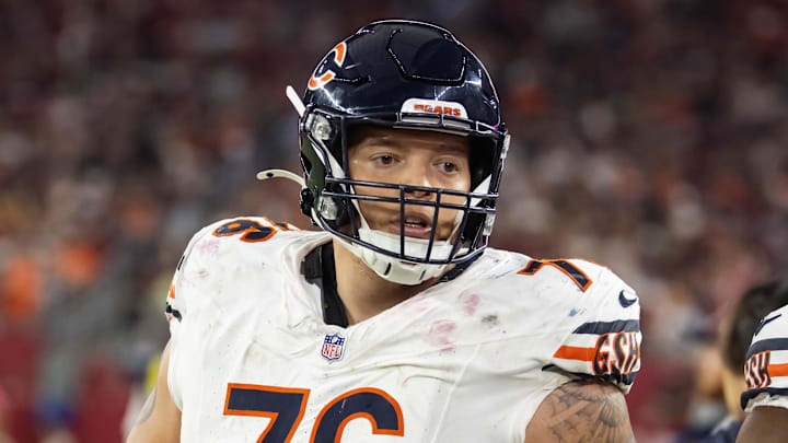 Nov 3, 2024; Glendale, Arizona, USA; Chicago Bears guard Teven Jenkins (76) against the Arizona Cardinals at State Farm Stadium. Mandatory Credit: Mark J. Rebilas-Imagn Images Nov 3, 2024; Glendale, Arizona, USA; Chicago Bears guard Teven Jenkins (76) against the Arizona Cardinals at State Farm Stadium. Mandatory Credit: Mark J. Rebilas-Imagn Images
