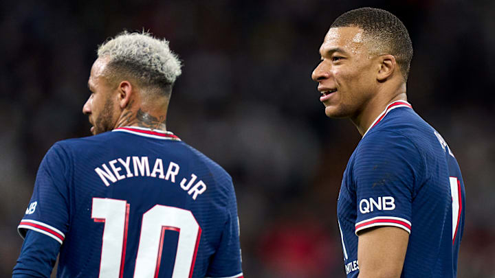 Neymar et Kylian Mbappé ne joueront pas les quarts de finale...
