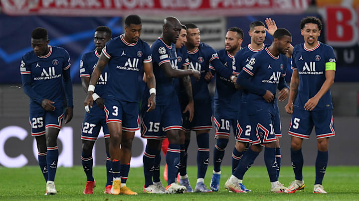 Wijnaldum está disposto a trocar o PSG pela Roma, crava jornal italiano