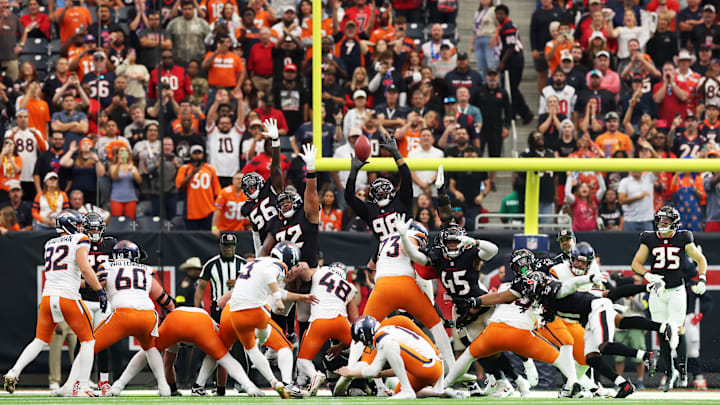 Denver Broncos kicker Wil Lutz hits the game-winning field goal against the Houston Texans on Sunday afternoon Denver Broncos kicker Wil Lutz hits the game-winning field goal against the Houston Texans on Sunday afternoon